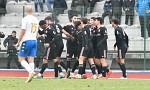 Abbraccio collettivo contro il Calvi Abbraccio collettivo contro il Calvi
